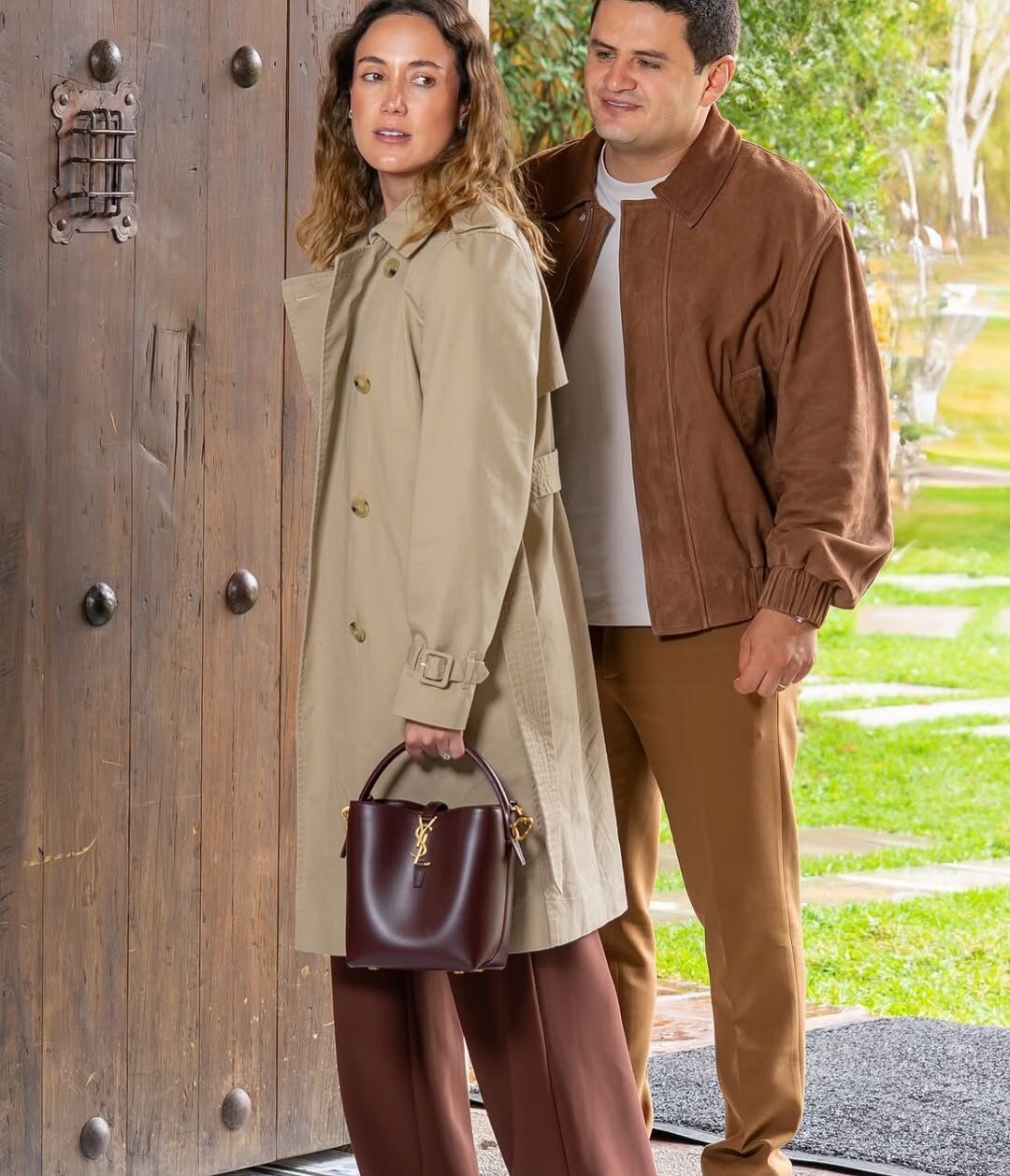 Matching couple @carolinarojasnewton & @felipegute Styled x MJA